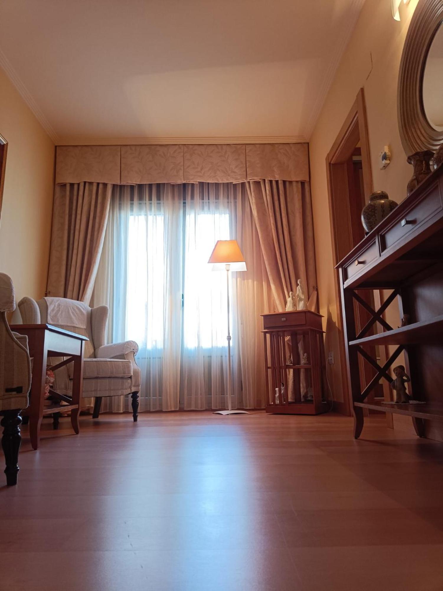 Hotel Villa De Larraga מראה חיצוני תמונה